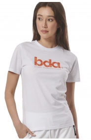 ΓΥΝΑΙΚΕΙΟ ΚΛΑΣΙΚΟ T-SHIRT 