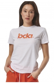 ΓΥΝΑΙΚΕΙΟ ΚΛΑΣΙΚΟ T-SHIRT 