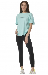 ΓΥΝΑΙΚΕΙΟ OVERSIZED T-SHIRT ΜΕ ΚΟΨΙΜΑΤΑ