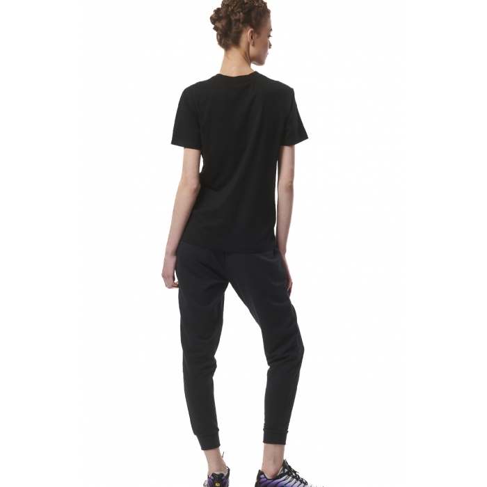 ΓΥΝΑΙΚΕΙΟ ΚΛΑΣΙΚΟ T-SHIRT 