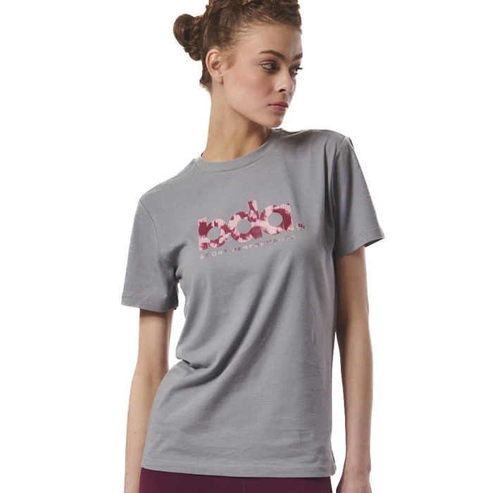 ΓΥΝΑΙΚΕΙΟ ΚΛΑΣΙΚΟ T-SHIRT 