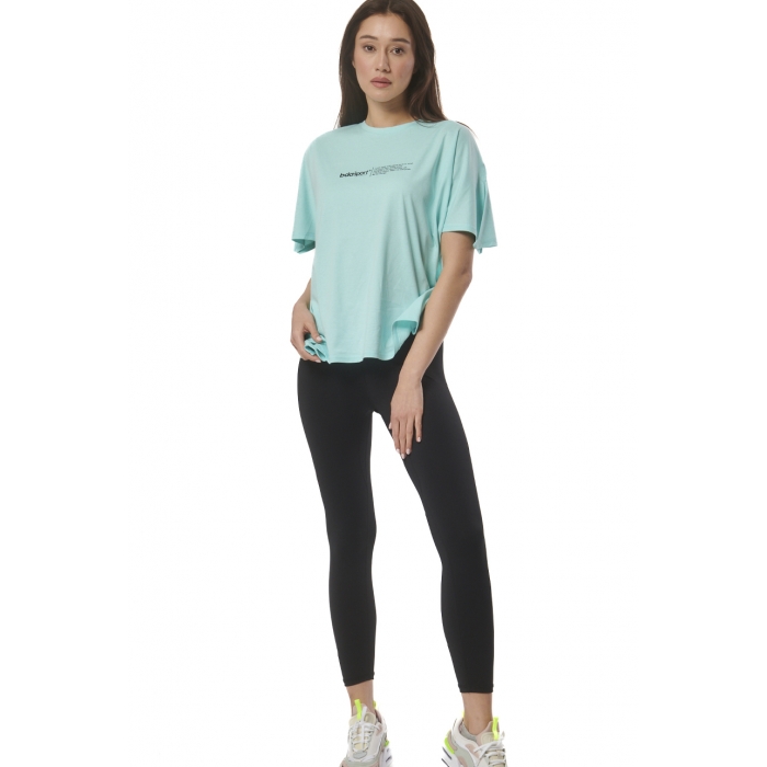 ΓΥΝΑΙΚΕΙΟ OVERSIZED T-SHIRT ΜΕ ΚΟΨΙΜΑΤΑ
