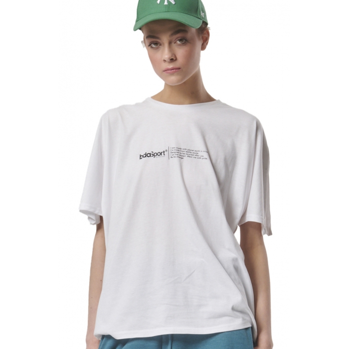 ΓΥΝΑΙΚΕΙΟ OVERSIZED T-SHIRT ΜΕ ΚΟΨΙΜΑΤΑ