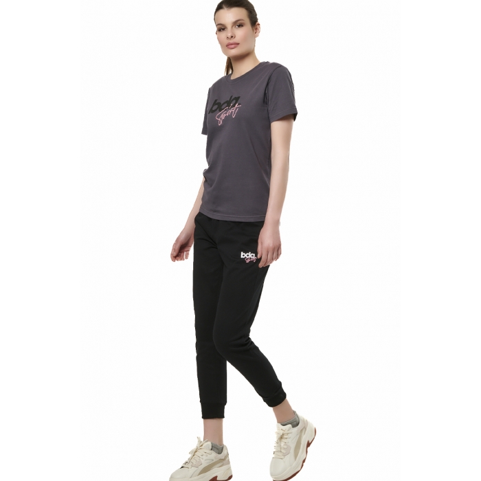ΓΥΝΑΙΚΕΙΟ ΚΛΑΣΙΚΟ T-SHIRT