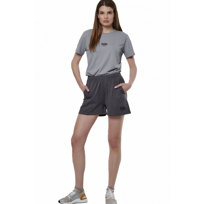 ΓΥΝΑΙΚΕΙΟ ΚΛΑΣΙΚΟ T-SHIRT