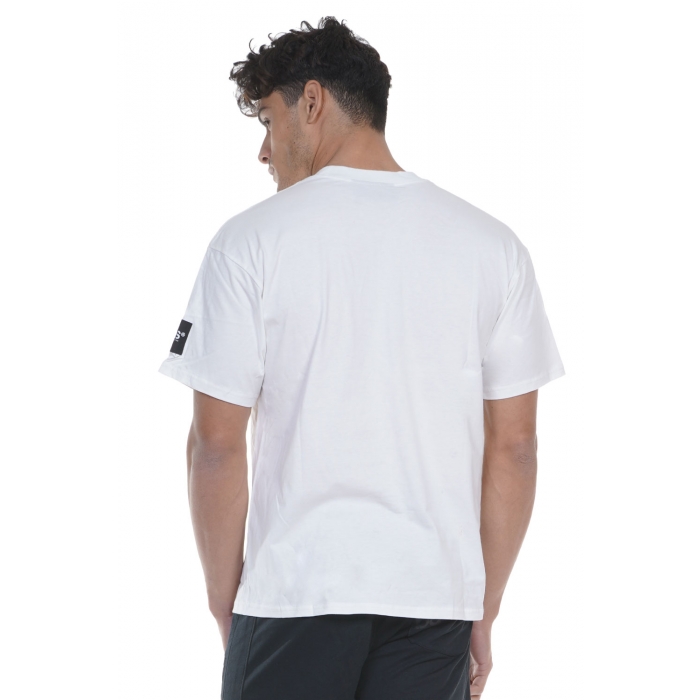 ΚΟΝΤΟΜΆΝΙΚΟ T-SHIRT