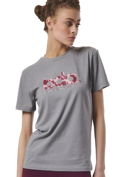 ΓΥΝΑΙΚΕΙΟ ΚΛΑΣΙΚΟ T-SHIRT 
