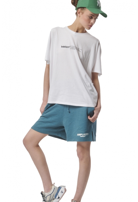ΓΥΝΑΙΚΕΙΟ OVERSIZED T-SHIRT ΜΕ ΚΟΨΙΜΑΤΑ
