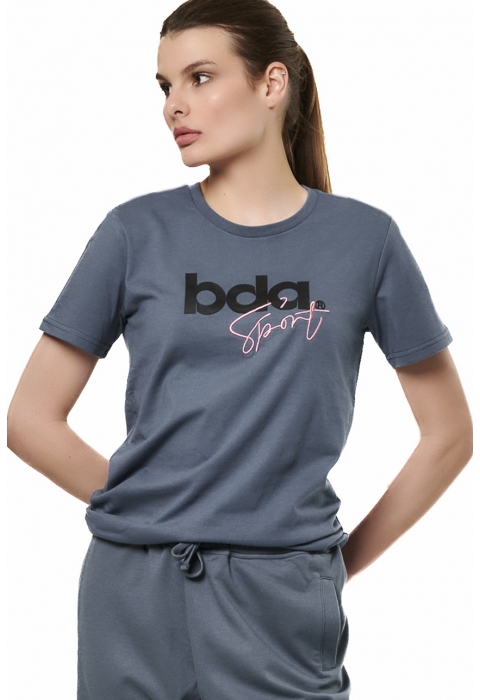 ΓΥΝΑΙΚΕΙΟ ΚΛΑΣΙΚΟ T-SHIRT