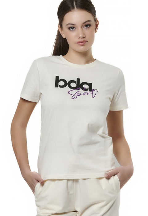 ΓΥΝΑΙΚΕΙΟ ΚΛΑΣΙΚΟ T-SHIRT